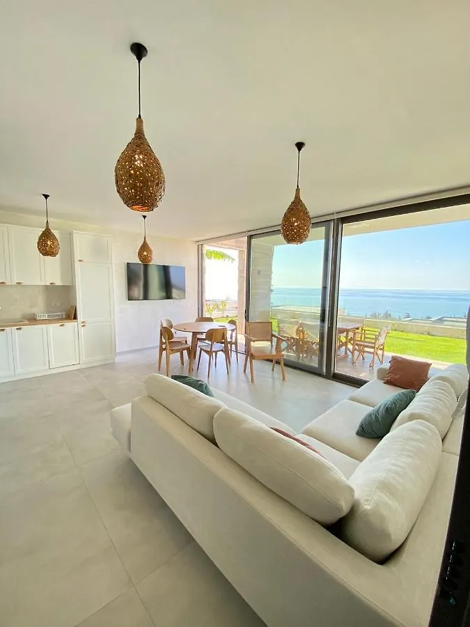 Olea Dhermi Beach Apartment